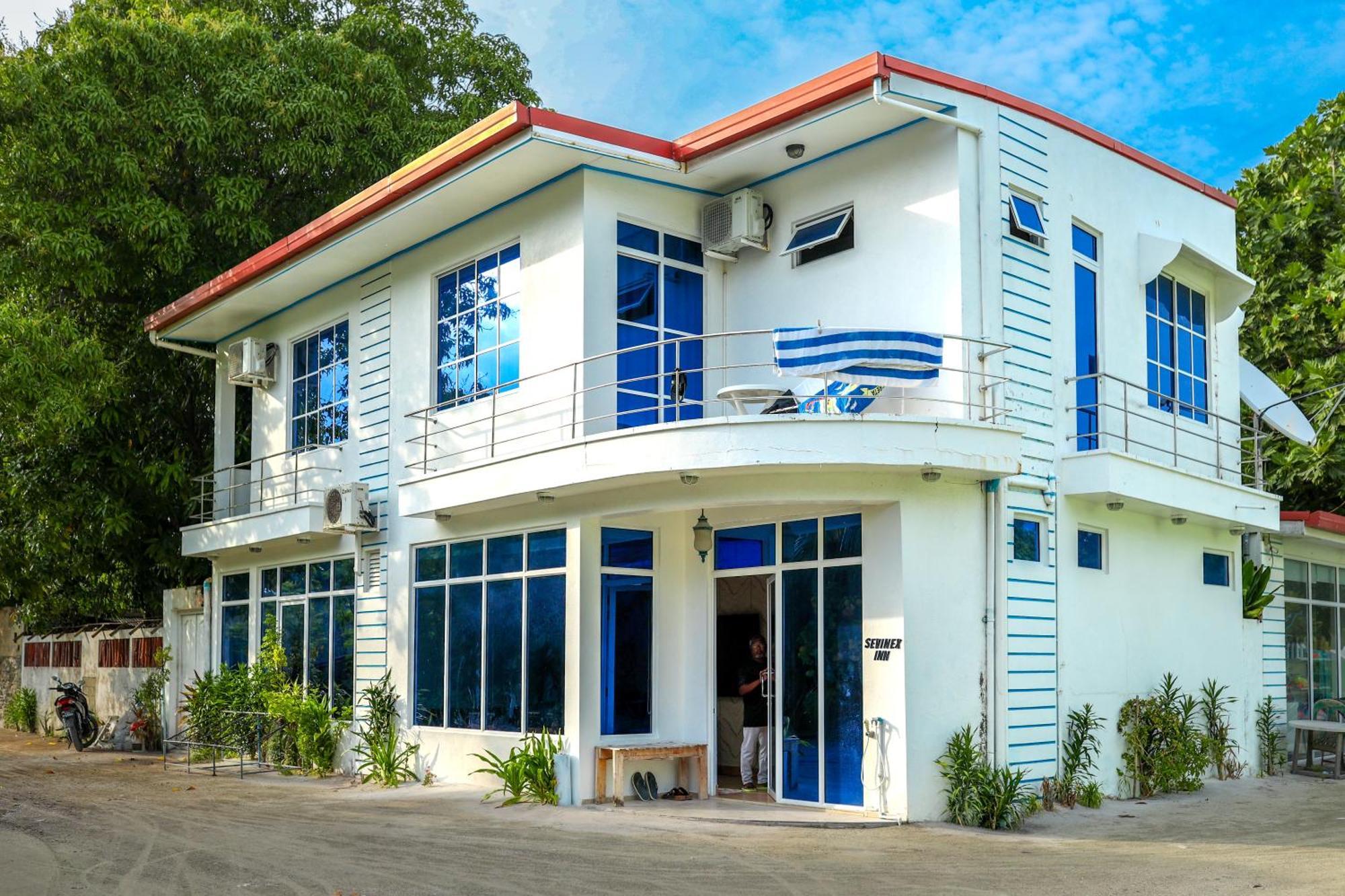 Sevinex Inn Feridhoo Ngoại thất bức ảnh