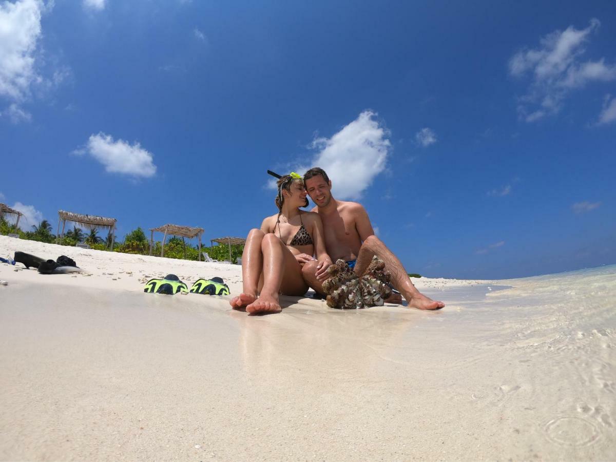Sevinex Inn Feridhoo Ngoại thất bức ảnh